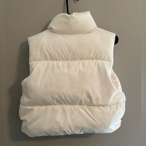 Aeropostale Cropped Puffer Vest XS white